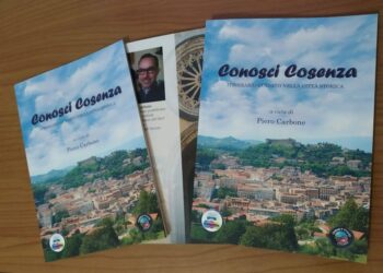 “Conosci Cosenza” una guida turistica che accompagna i visitatori nella città antica