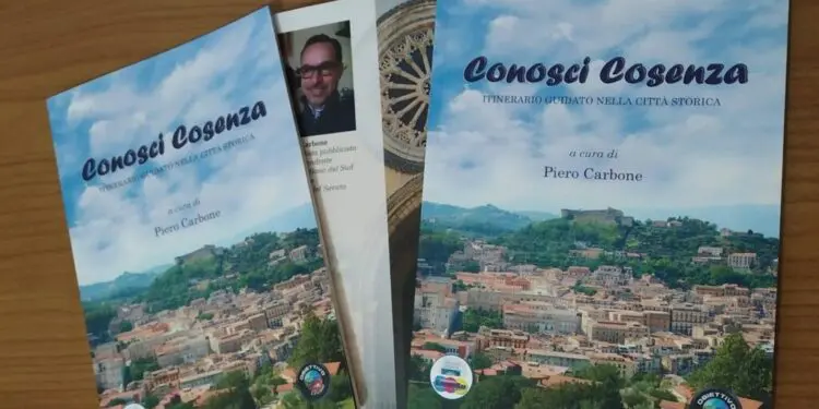 “Conosci Cosenza” una guida turistica che accompagna i visitatori nella città antica