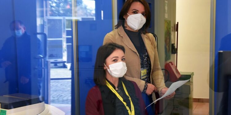 Catanzaro e Vibo valentia al centro della sostenibilita’ e della parita’ di genere di Poste italiane, Del Fante: «Continua il nostro impegno di su sostenibilità e parità di genere»