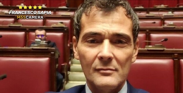 Camera, Sapia espulso da M5S, “esco a testa alta, Sud totalmente fuori dallo sguardo di Draghi”