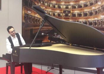 Il pianista calabrese Angelo Arciglione debutta a Bologna