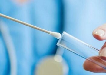 Spirlì autorizza i laboratori privati a effettuare i test molecolari