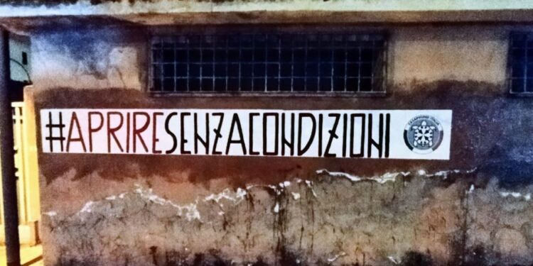 CasaPound: parte la campagna #apriresenzacondizioni, “politiche restrittive inutili e fallimentari”
