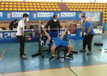 Pesistica, il cosentino Francesco De Bartolo il campione regionale di panca piana