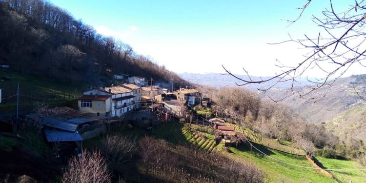 Da Marzi la proposta di Omar Falvo per un defibrillatore in ogni frazione dei comuni