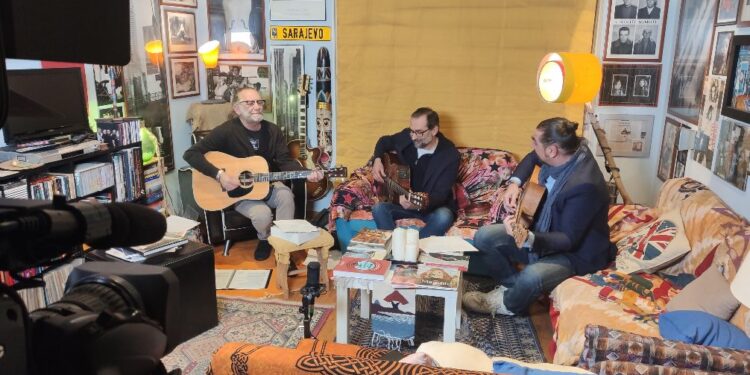 “La Calabria che Suona”, esplorando la canzone d’autore di Daniele Moraca e Sasà Calabrese