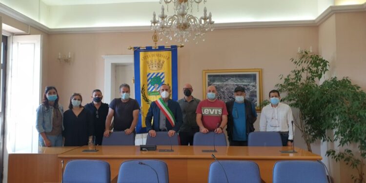 Sersale, amministratori al fianco dei tirocinanti