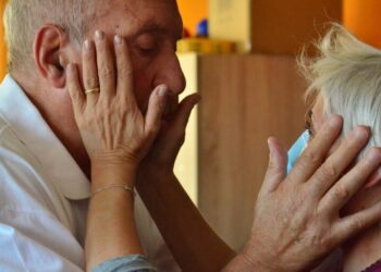 Cicala (Cz), l’Associazione Ra.Gi. lancia la raccolta crowdfunding per sostenere la nascita di una CasaPaese