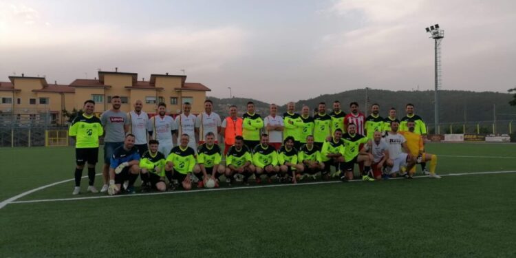 Sersale, omaggio al personale sanitario