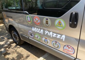 Cropani, due pullmini con il progetto Bella Piazza