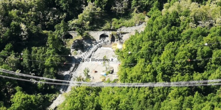 Il grido di allarme del sindacato sui lavori della ferrovia tra Rogliano e Soveria Mannelli