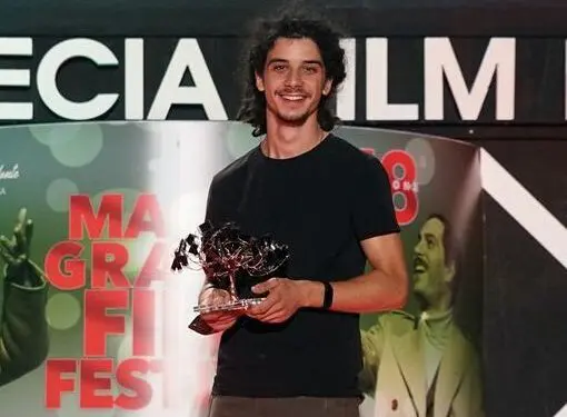 Con il documentario L’attesa, Mattia Isaac Renda vince il Premio Vittorio De Seta al Magna Graecia Film Festival