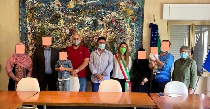 Carlopoli, accolte due famiglie afghane
