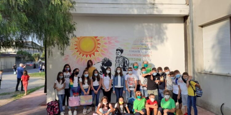 Cropani, “non sono un murales”