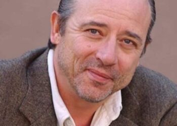 A tu per tu con l’attore Mattia Sbragia. Dal “Maresciallo Rocca” alla “Passione di Cristo, una carriera tutta da raccontare