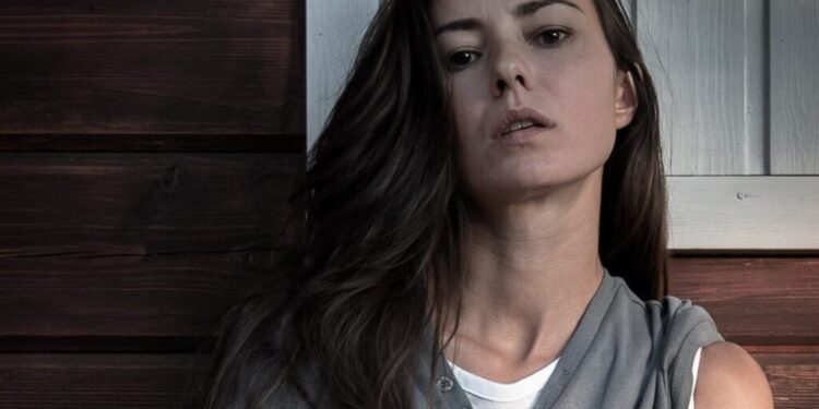 Caterina Misasi scende in campo per la Sila / L’attrice italiana: «Bisogna far presto per contrastare la processionaria»