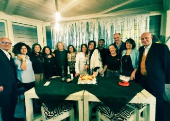 Si riunisce la classe 5 A del 1991 del Tecnico Commerciale “Cattaneo” di Lamezia Terme