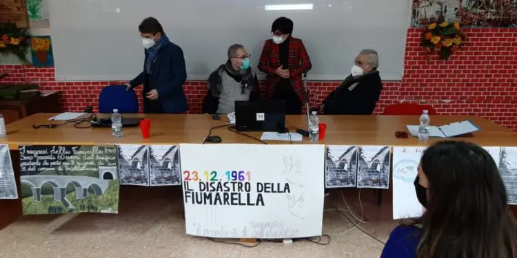 All’IC di Decollatura si ricorda il disastro ferroviario della Fiumarella