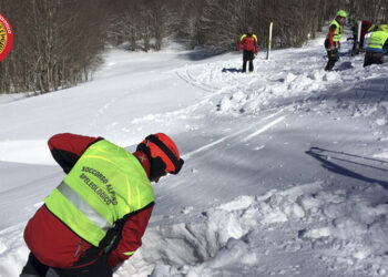 Prevenzione e sicurezza in montagna le regole del Soccorso Alpino e Speleologico Calabria