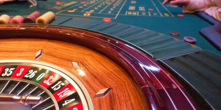 Lo Stretto di Messina: né il ponte né il casinò
