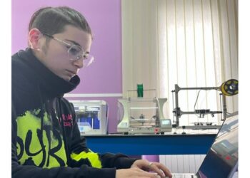 Banca BPER, borsa di studio all’alunno Marco Cristiano che segue l’indirizzo Informatico dell’IIS “Costanzo”