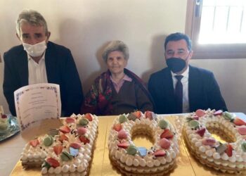 In Lombardia nonna Carolina Esposito compie 100 anni! E’ originaria di Decollatura