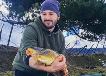 Camigliatello Silano. Davide Li Trenta e la sua passione per la pesca: «Il rispetto dell’ambiente viene prima di ogni cosa»
