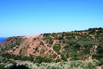 Il colle Sabazio su cui è posto il “Piano di Terina”, sito dell’antica omonima città