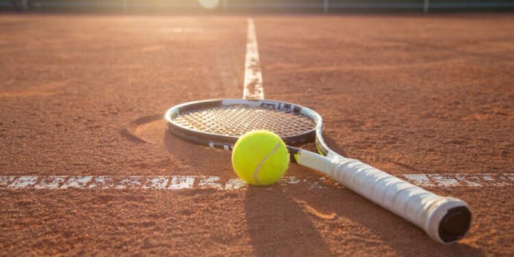 Rafael Nadal si prepara ad affrontare Djokovic a Wimbledon 2022