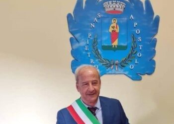 In pensione il brigadiere capo Raffaele De Santis, sindaco di San Pietro Apostolo
