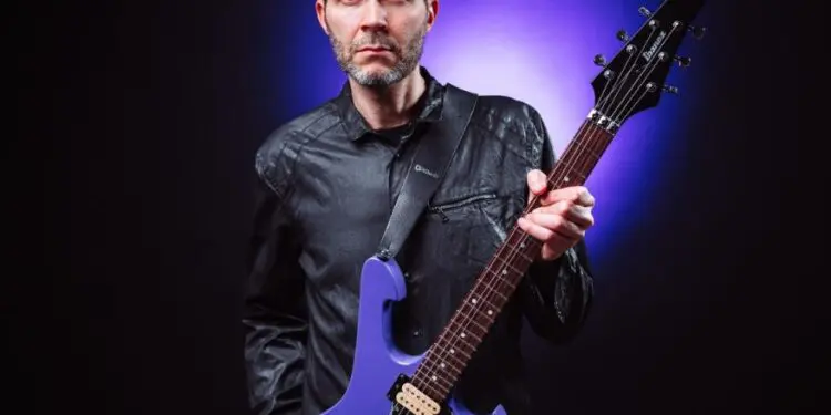 Il RockOn Martirano Lombardo riparte dal chitarrista Paul Gilbert