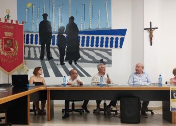 Presentato a Conflenti e Decollatura il libro “Giochi enigmistici” di Vittorio Butera