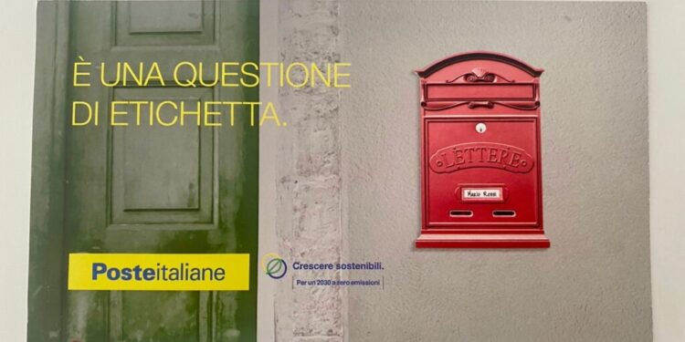 Poste Italiane fornisce le etichette per le cassette domiciliari e il citofono condominiale