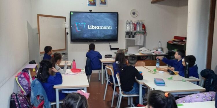 Libriamoci 2022, i volontari di Libramenti incontrano gli studenti del “Don Milani”