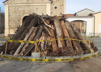Petronà, torna la focara di Natale