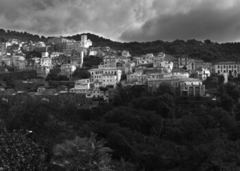 Feroleto antico. Da Ducato dei Caracciolo a Principato dei d’Aquino Pico (Prima parte)