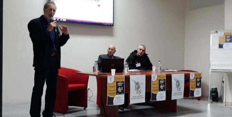 A Lamezia partecipato incontro per il libro “Morire per la NATO?” del tenente colonnello Fabio Filomeni