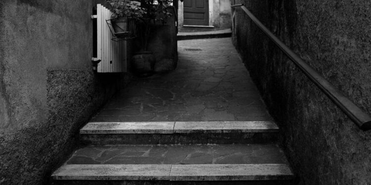 Miglierina, il borgo sui due golfi e sull’istmo di Marcellinara tra gli scritti degli storici