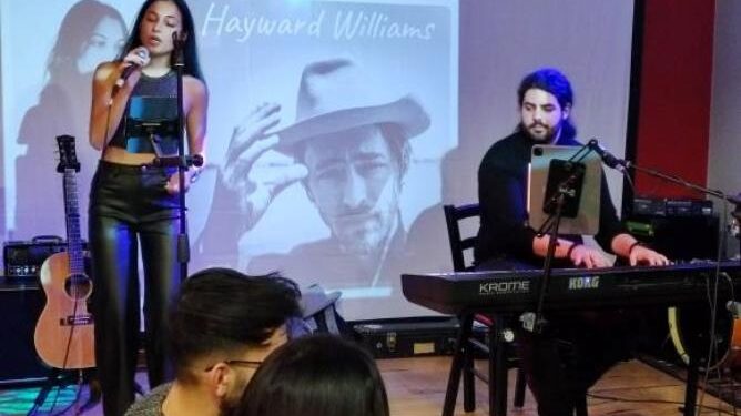 Concluso il tour del cantautore americano Hayward Williams, successo per la prima tappa calabrese a Martirano Lombardo