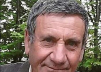 Botricello, struggente addio all’ex sindaco Pino Puccio