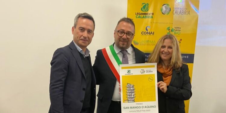San Mango d’Aquino “comune rifiuti free 2022”