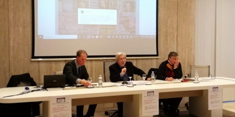 In Calabria, Carlo Bartoli, il presidente nazionale dell’Ordine dei giornalisti