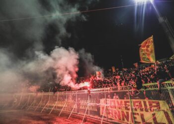 Catanzaro in B, dal Reventino oltre un centinaio a Salerno