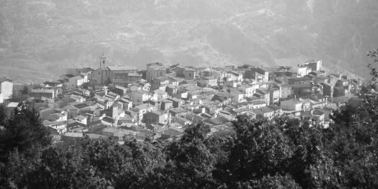 Mandatoriccio, il borgo medievale del Basso Jonio Cosentino dalla lingua e dalle origini sciglianesi