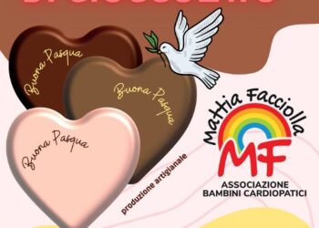 Giovanile Bianchi aiuta bambini cardiopatici con cuori di cioccolato