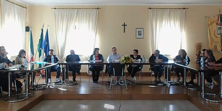 Decollatura, maggioranza risponde a “Progetto Civico”