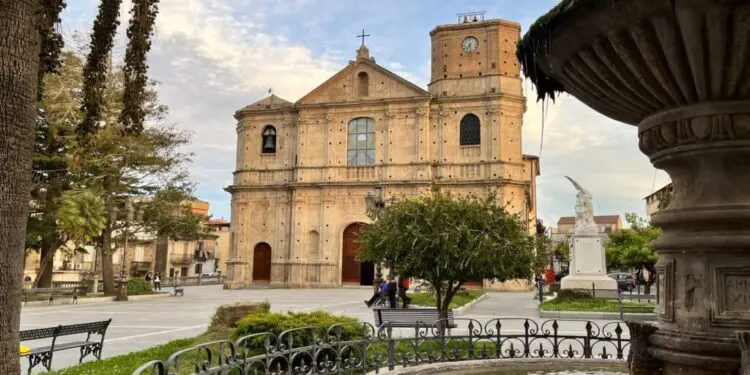 Borgia, il comune guidato da giovani donne punta sulla cultura