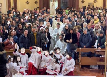 Petronà, tanta partecipazione e devozione per la statua della Madonna di Fatima