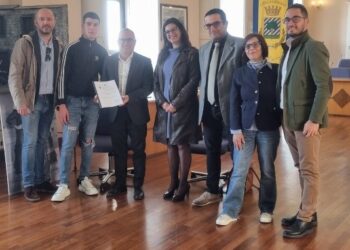 Sersale, studenti l’IPSASR per la cura del verde urbano