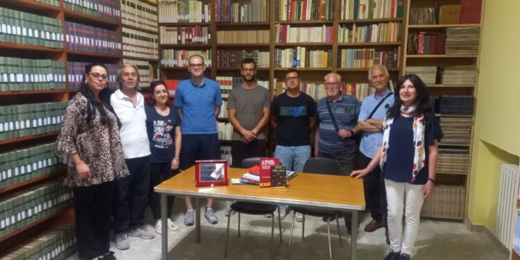 Bianchi, il Lions Club Agrigento dona volumi prof. Pira
